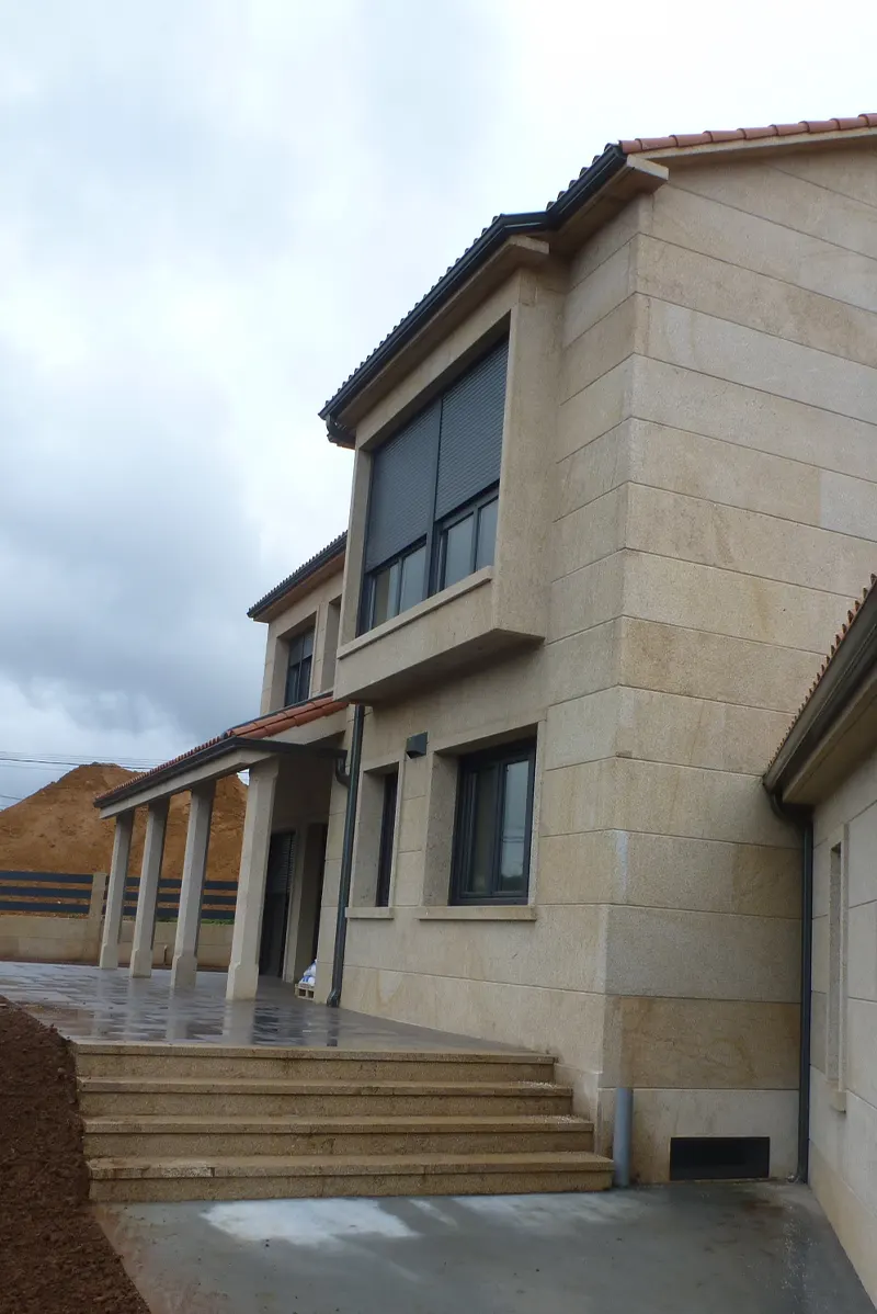 vivienda unifamiliar arins