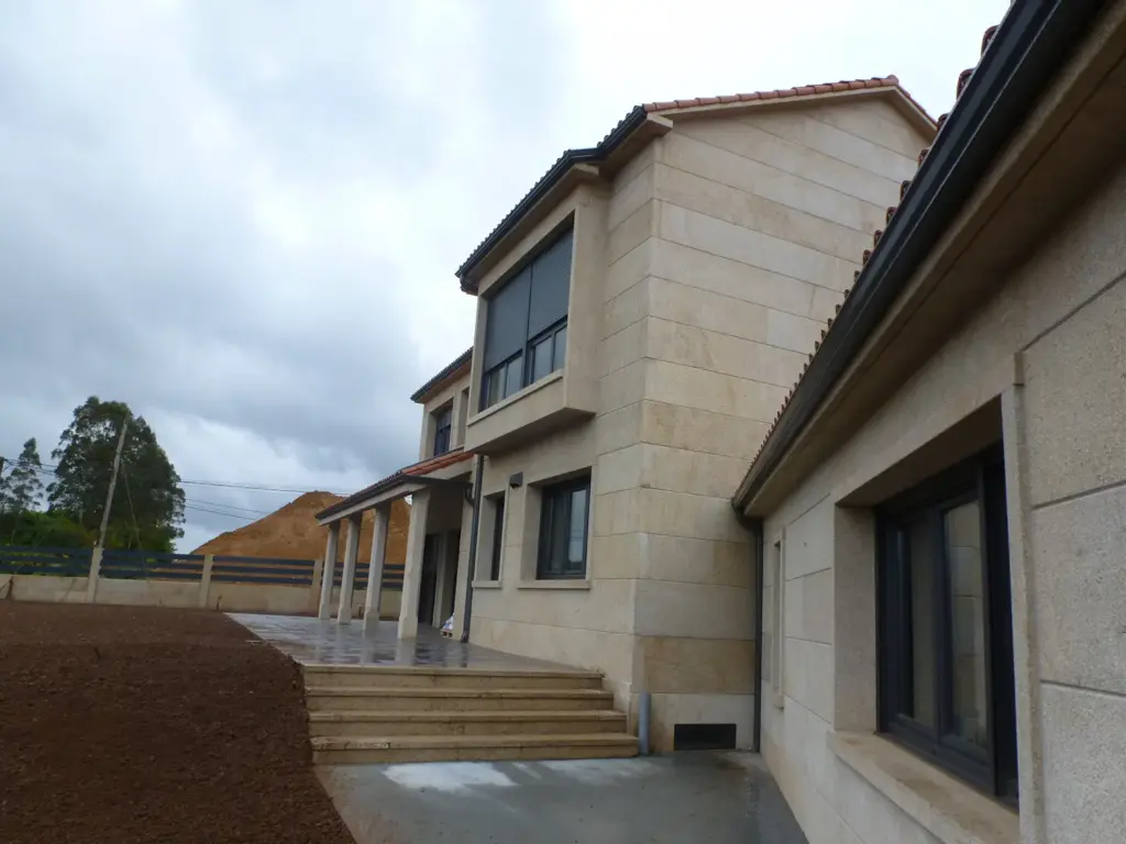 vivienda unifamiliar arins2